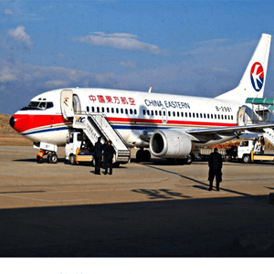 地窝堡航空快运航空快运业稳步发展的原因是什么？